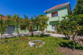 Apartments by the sea Kastel Stari, Kastela - 14577